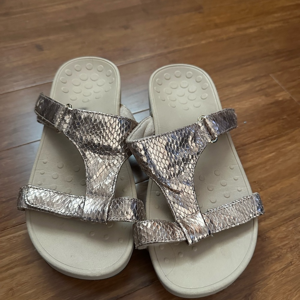 Vionic Bronze Textured Sandals - Picture 3 of 3